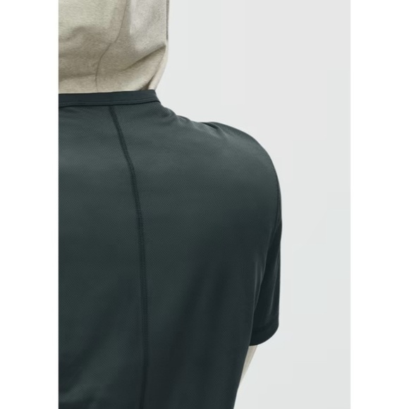 EVERLANE Men's The Sport Tee in Evergreen XXL - Picture 3 of 10